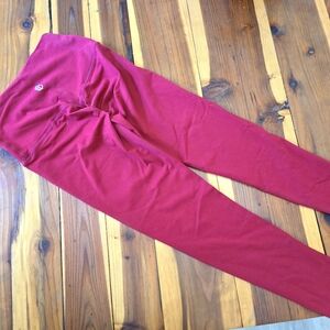 Cherry Red Born Primitive Scrunch Butt Leggings Size XS